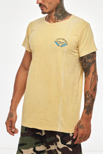 Load image into Gallery viewer, T-Shirt Board Carrying Baby